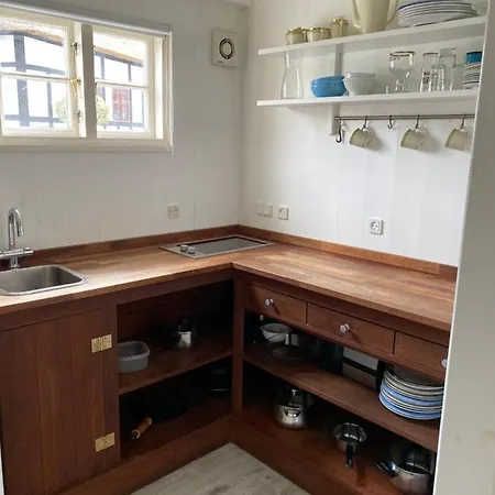 Tinyhouse Thorohuse Holiday home *